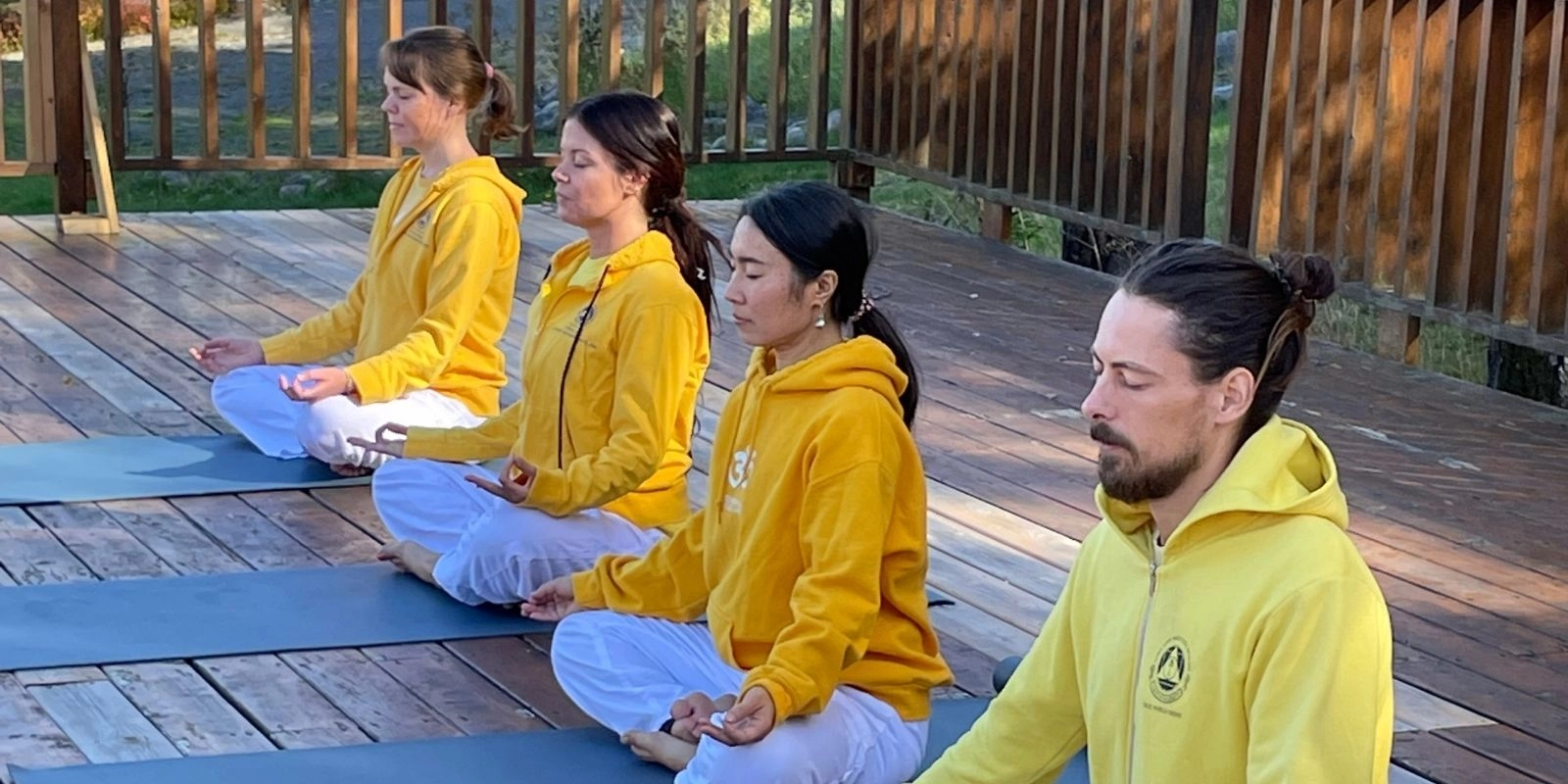 Sivananda-Yoga-Canada-Banner-2601-31