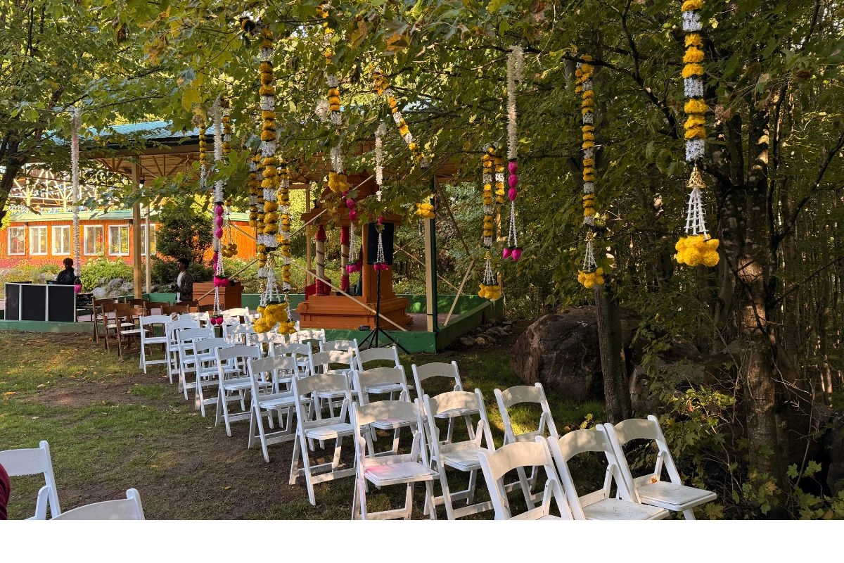 Sivananda-Canada-Temple Grounds & Gardens
