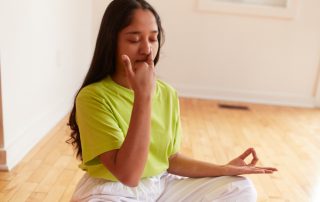 Alternate Nostril Breathing - Toronto Sivananda Yoga Centre