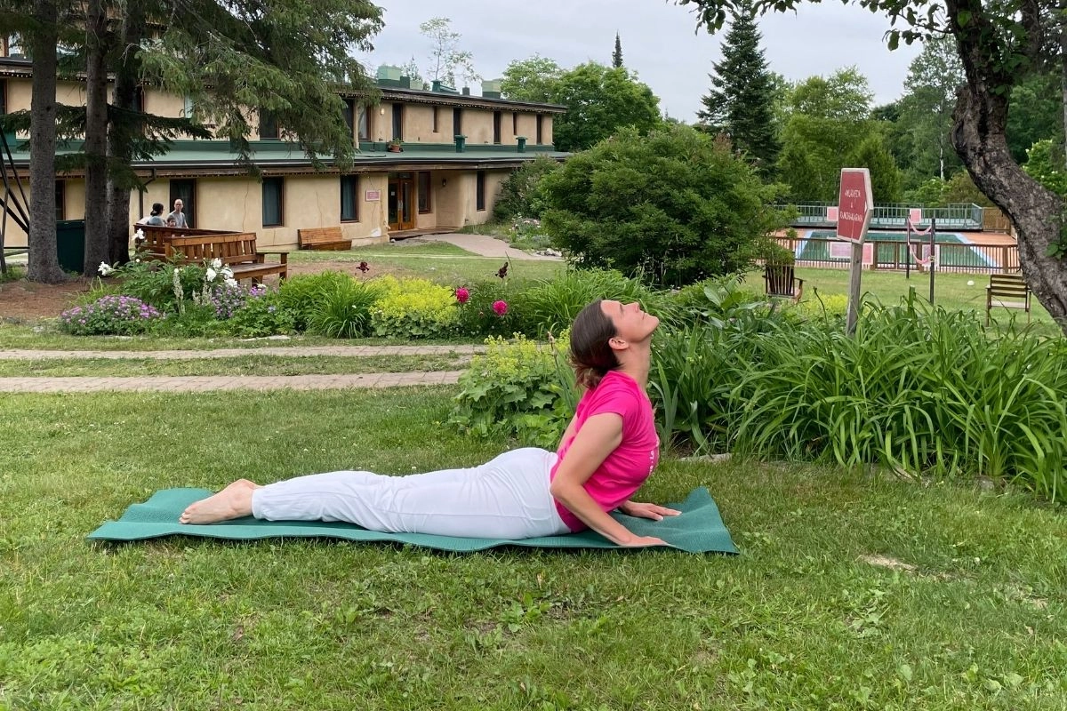 Sivananda-Yoga-Canada-2601-94
